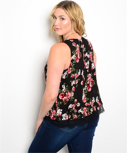 Plus Size Floral & Lace Tee