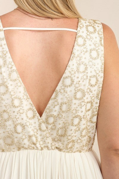 Plus Size Sleeveless Maxi Formal Dress