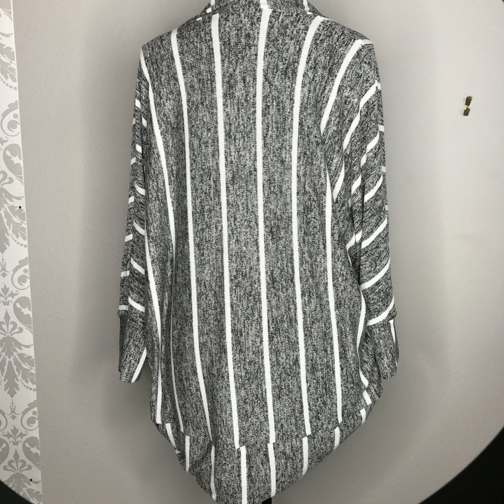 Plus Size Stripe Dolman Cardigan