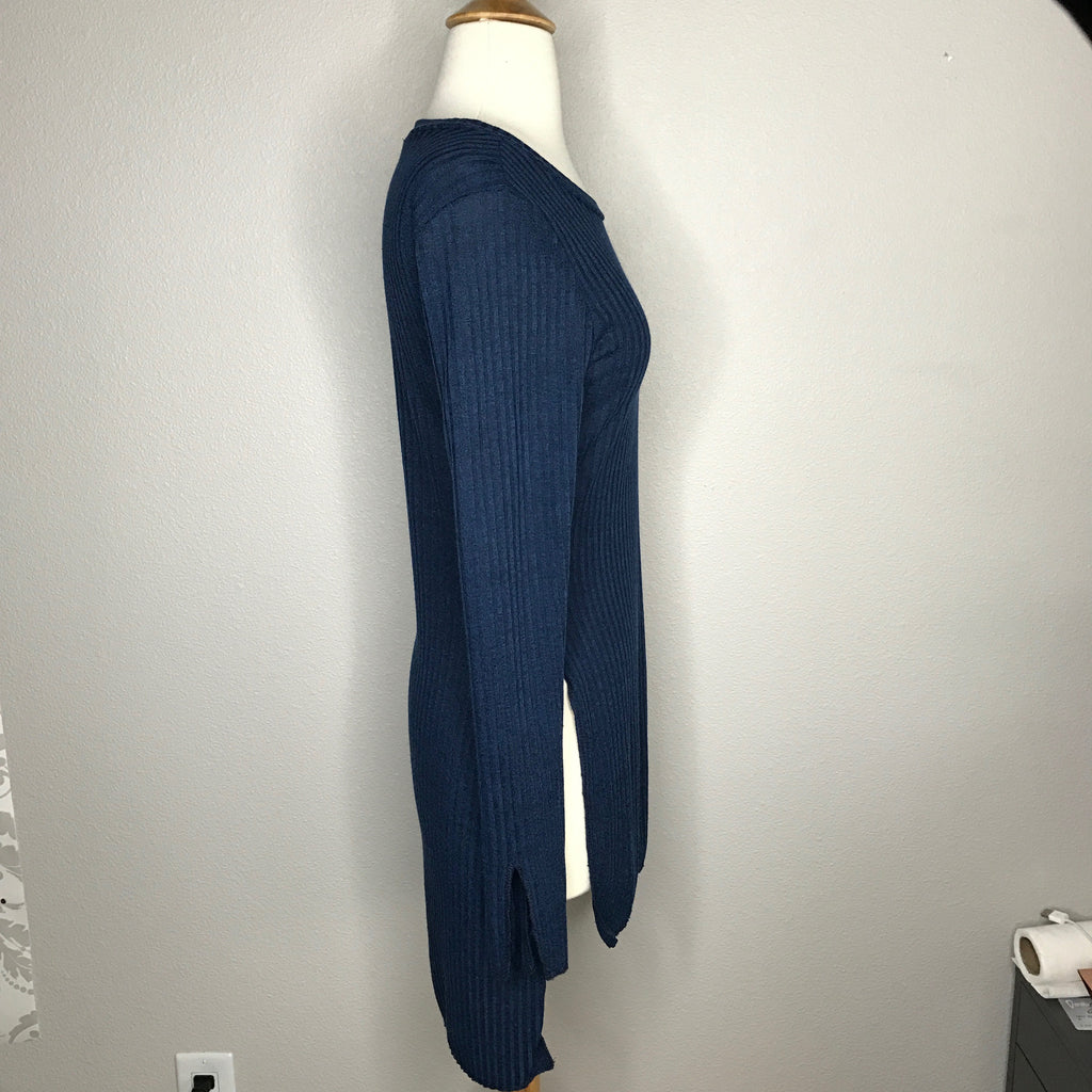 Ribbed Knit Side Split Tunic