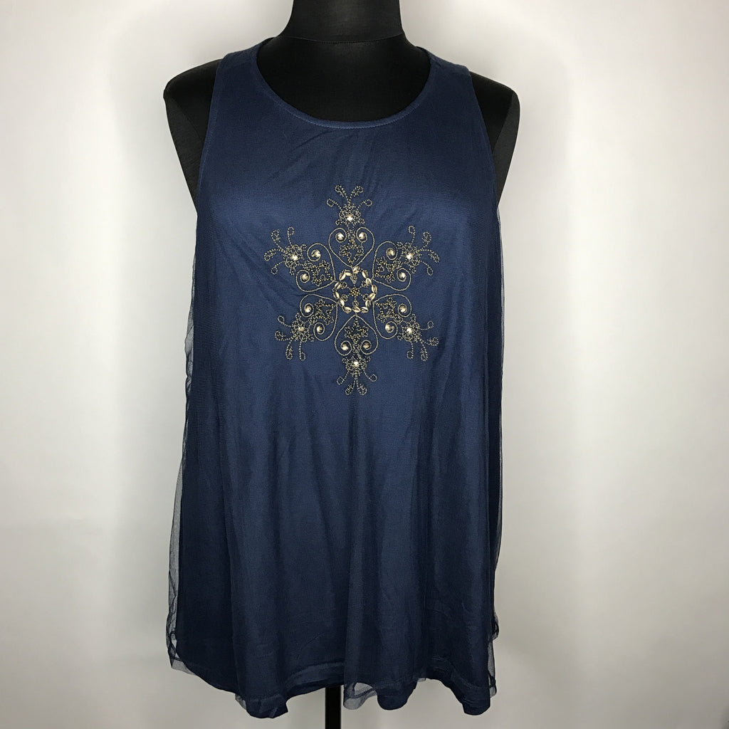 Plus Size Elegant Detail Tank