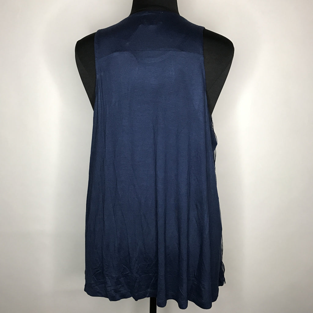 Plus Size Elegant Detail Tank