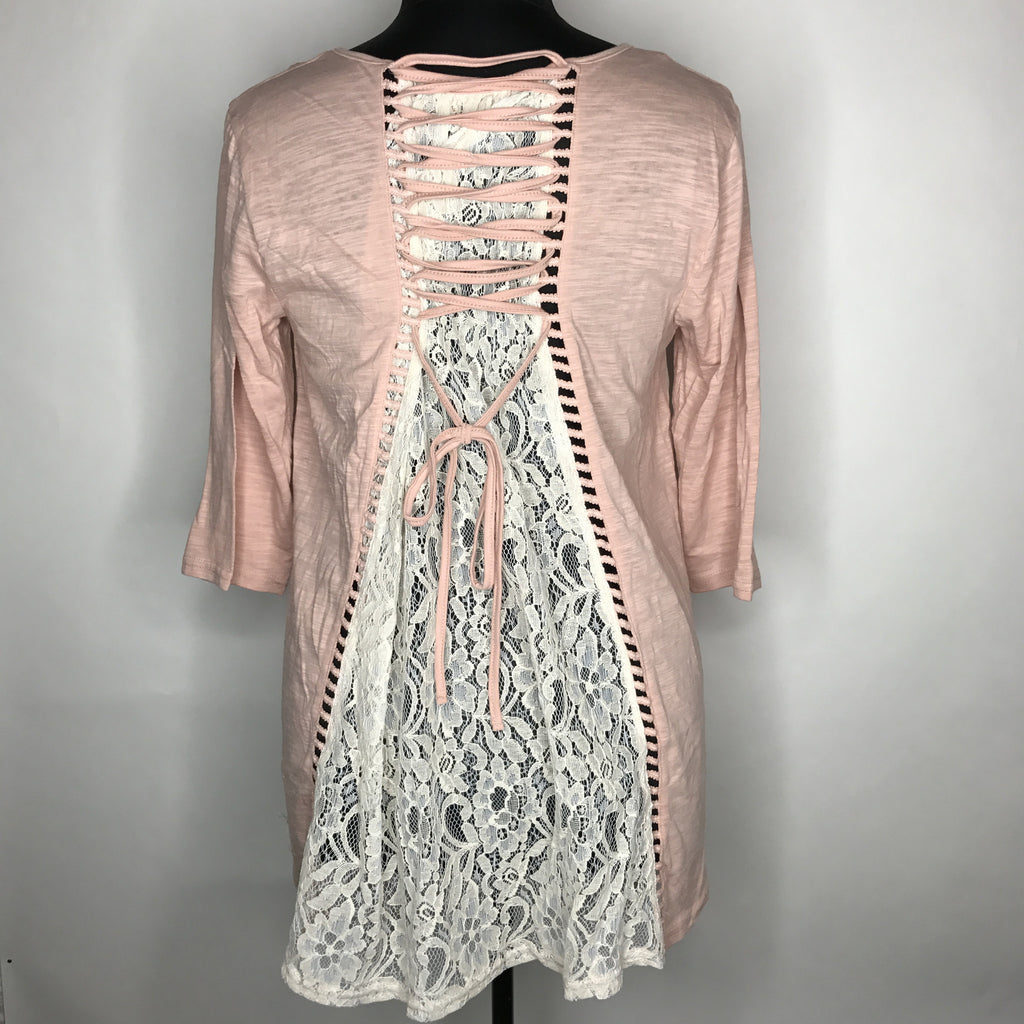 Plus Size Lace Back & Tie Detail Top