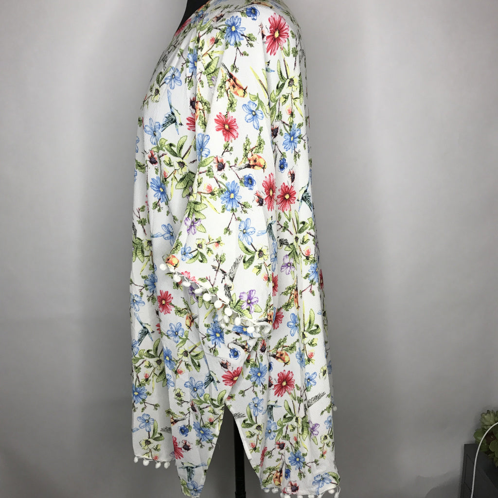 Plus Size Floral Print Kimono with Pom Trim