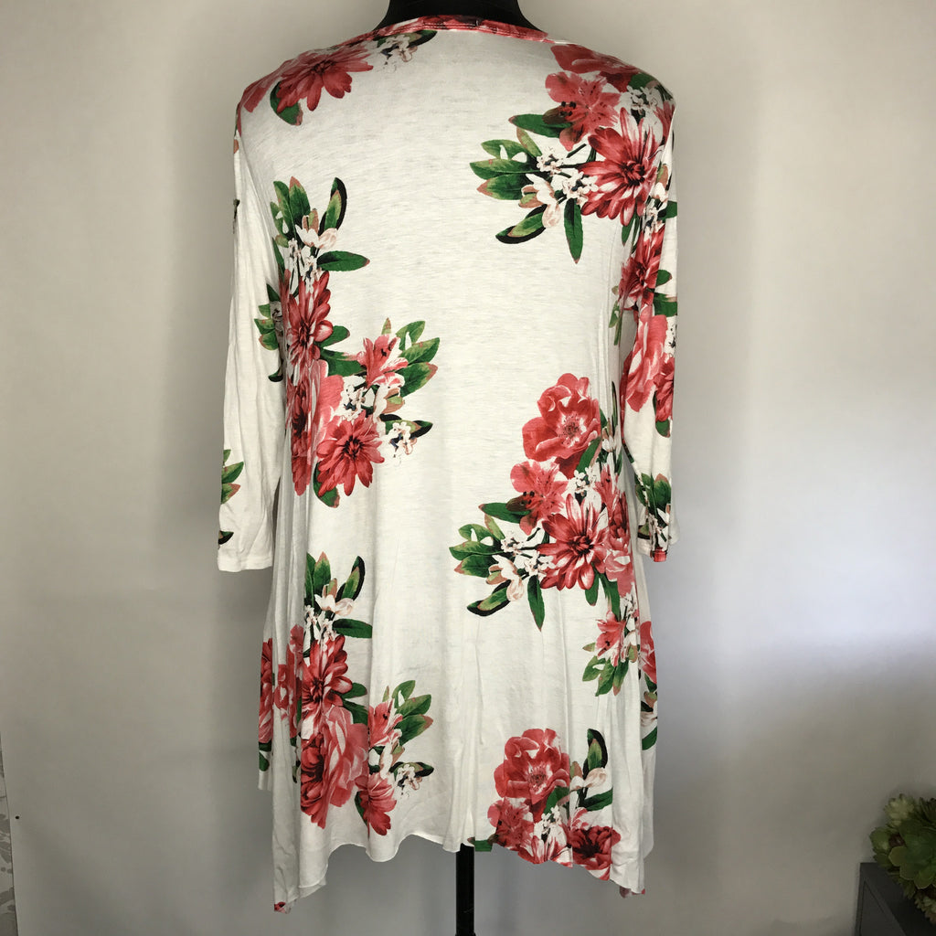 Plus Size Floral Print Swing Top