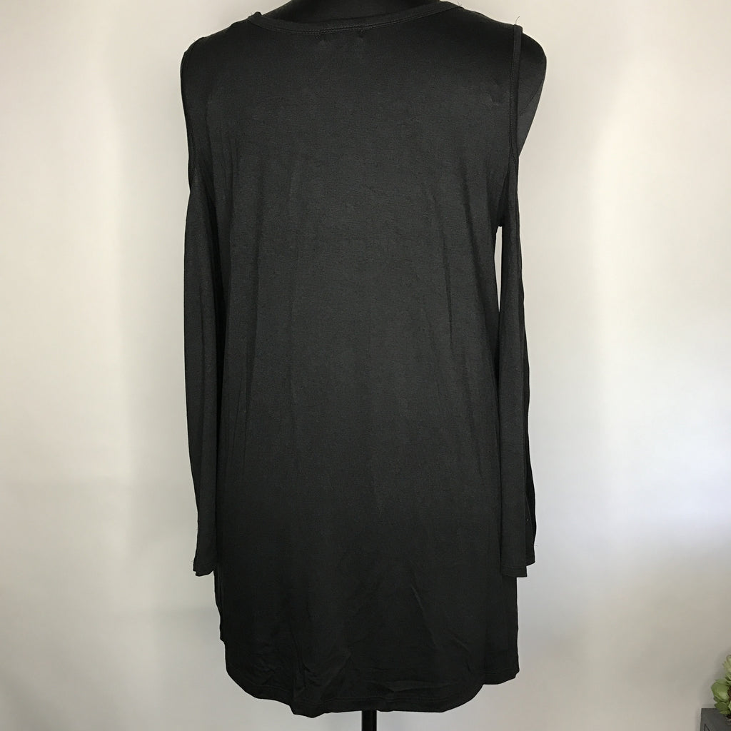 Plus Size Cold Shoulder Top