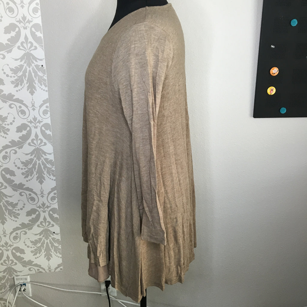 Plus Size Long Sleeve Layered Flare Top