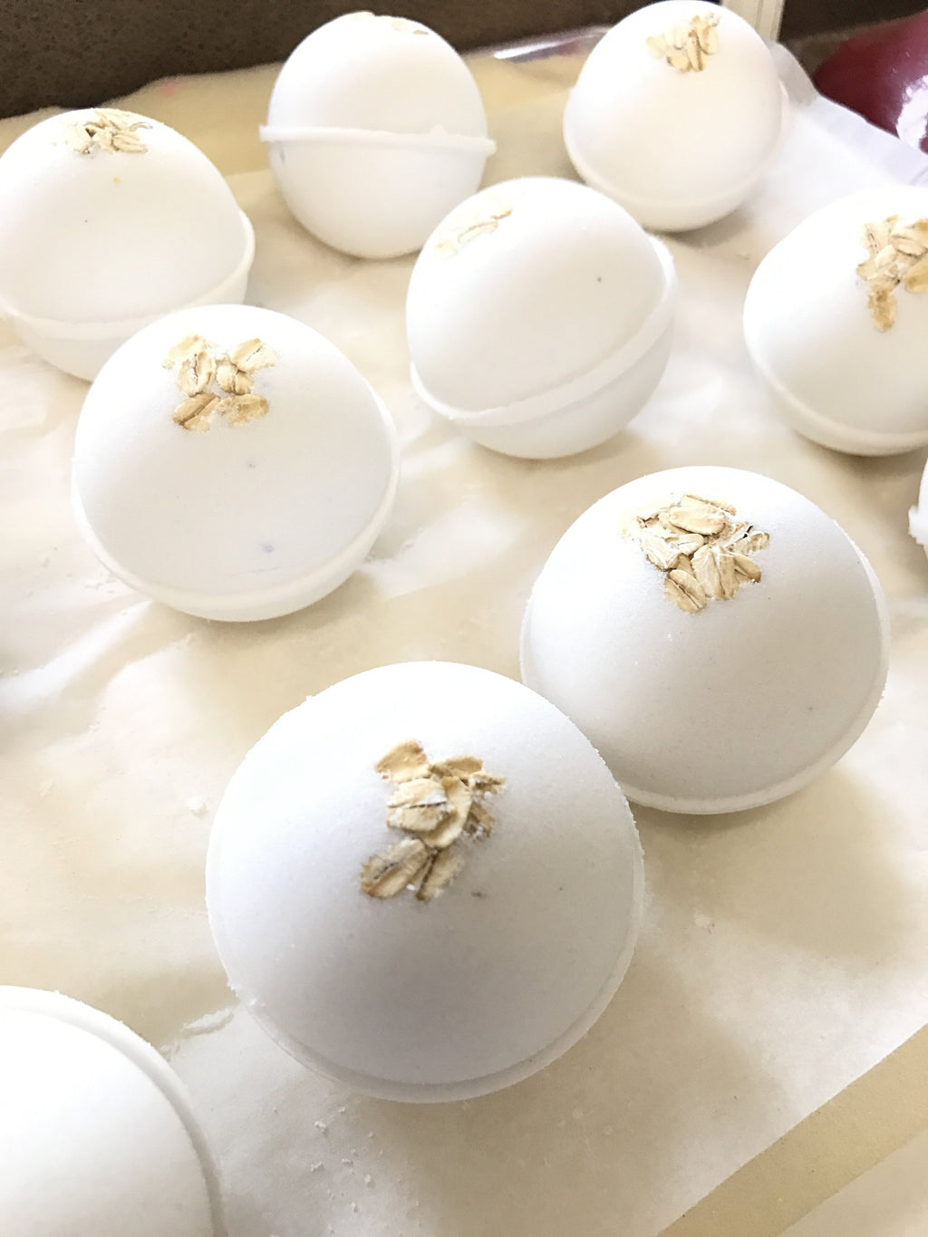 Oatmeal Milk & Honey Bath Bomb