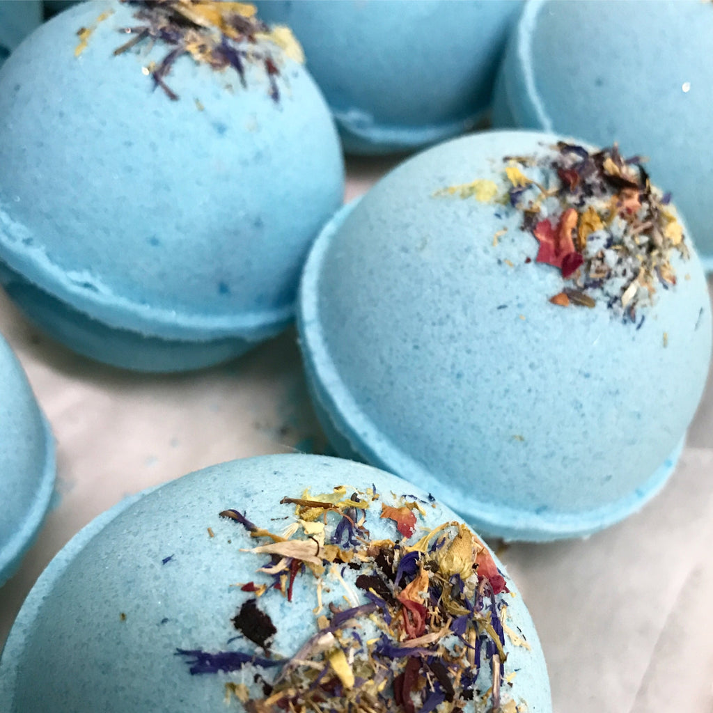 Cashmere & Silk Bath Bomb